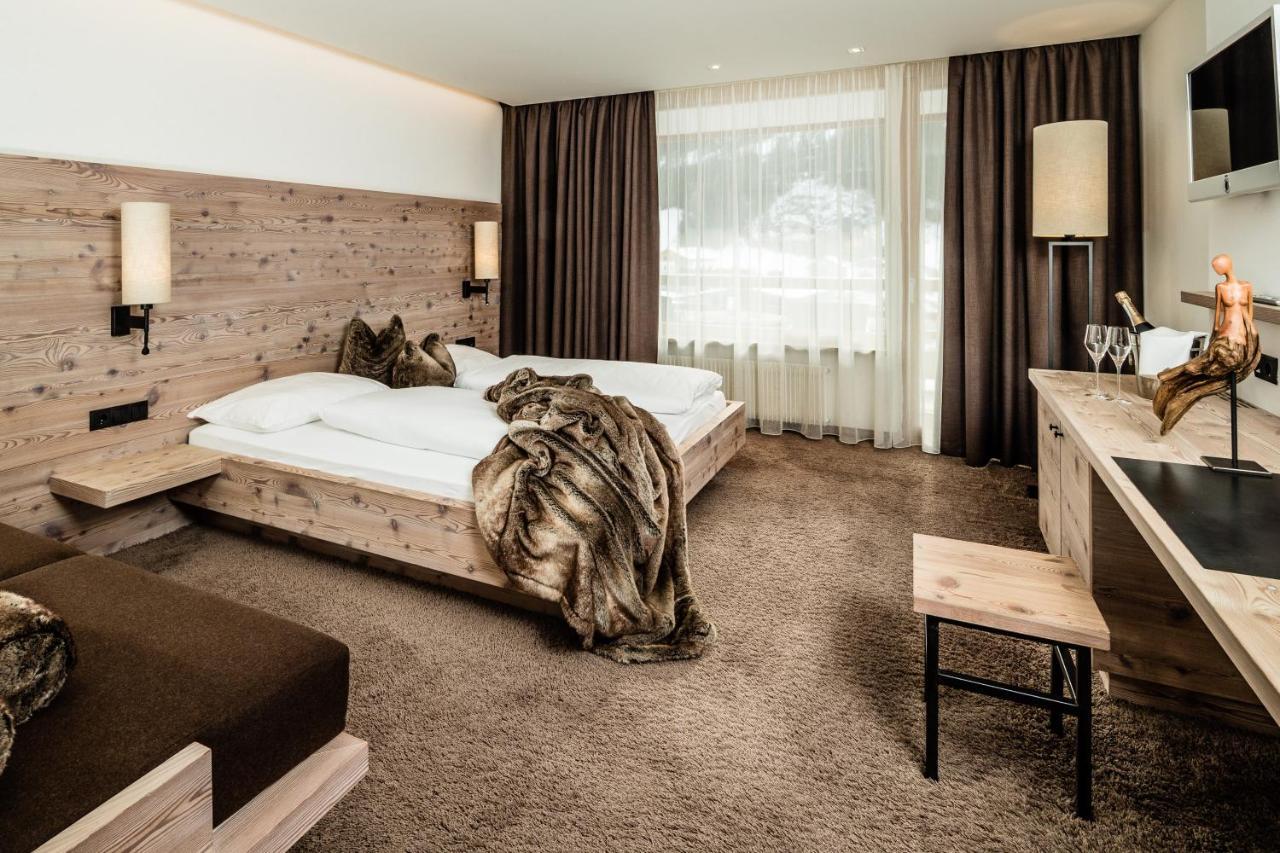 Arthotel Anterleghes - Gardenahotels Selva di Val Gardena Exterior photo
